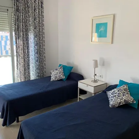 Apartment Con Piscina Cerca De La Playa