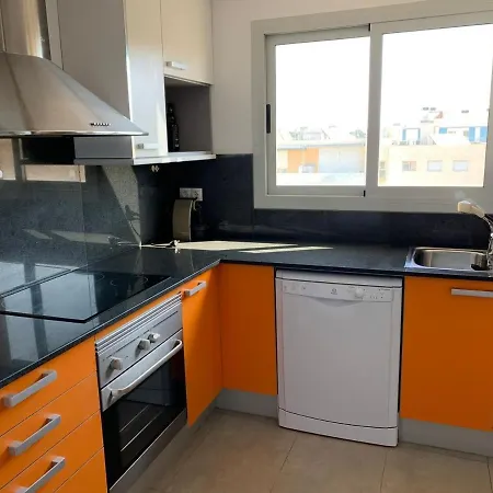 Con Piscina Cerca De La Playa Apartment